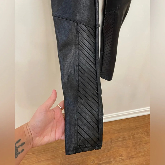 SPANX|| Moto Faux Leather Leggings,Like New size Medium - Picture 7 of 11